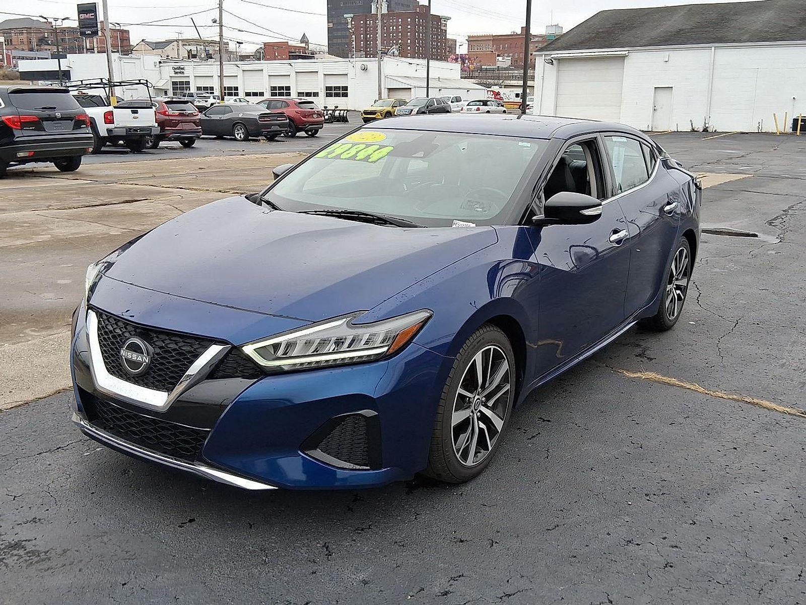 2023 Nissan Maxima SV