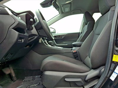 2022 Toyota RAV4 Hybrid LE