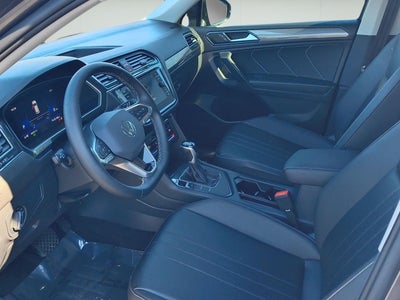 2022 Volkswagen Tiguan SE