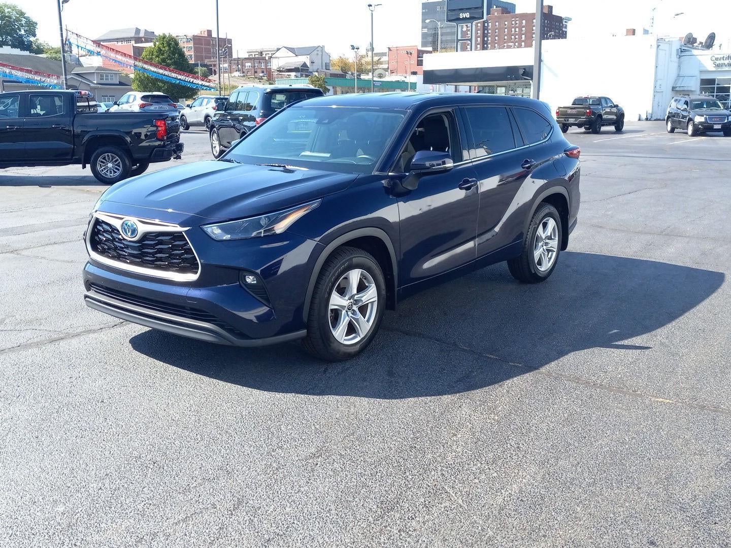 2022 Toyota Highlander Hybrid LE