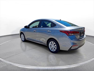 2022 Hyundai Accent SE
