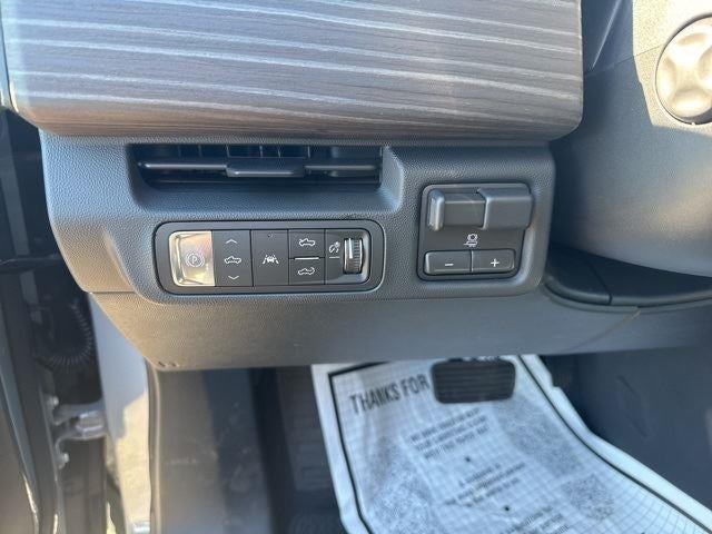 2024 GMC Sierra EV Denali Edition 1