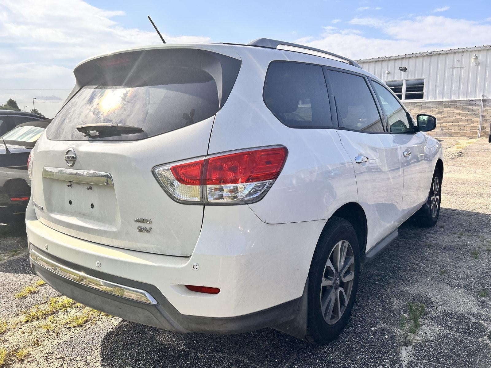 2013 Nissan Pathfinder SV