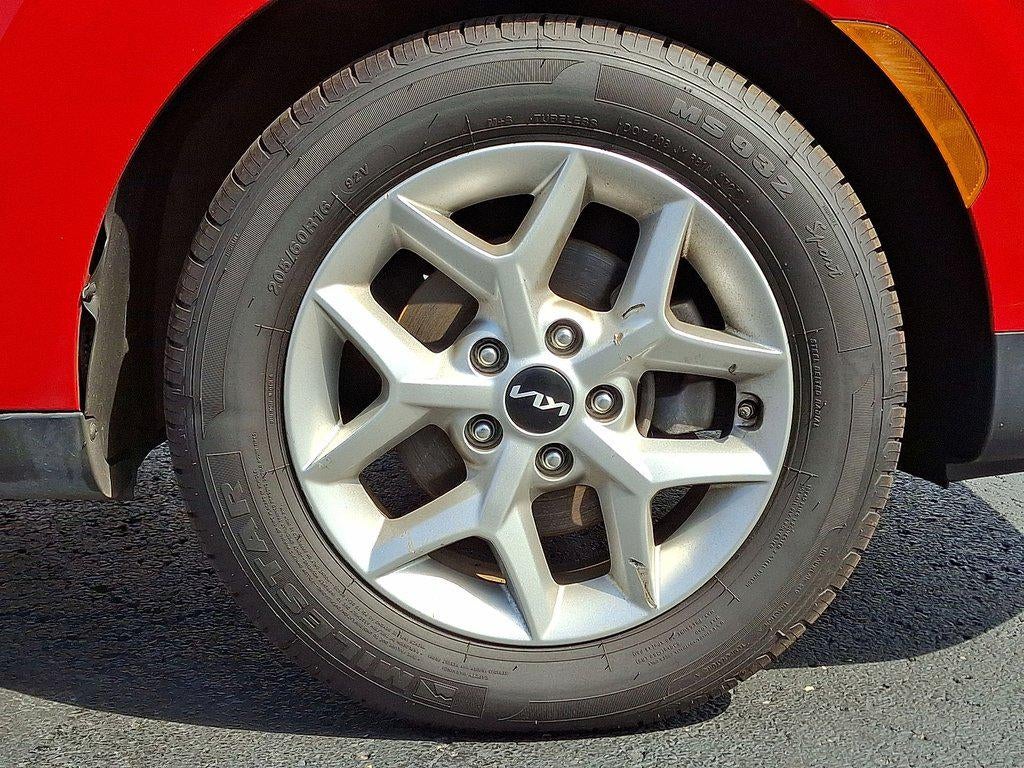 2023 Kia Soul LX - Photo 26