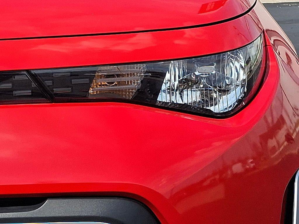 2023 Kia Soul LX - Photo 27