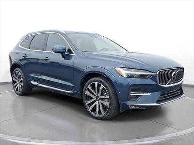 2023 Volvo XC60 Ultimate Bright Theme