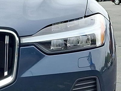 2023 Volvo XC60 Ultimate Bright Theme