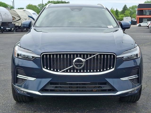 2023 Volvo XC60 Ultimate Bright Theme