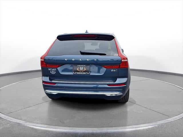 2023 Volvo XC60 Ultimate Bright Theme