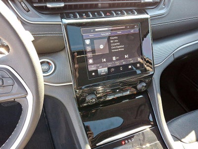 2023 Jeep Grand Cherokee L Laredo 4x4