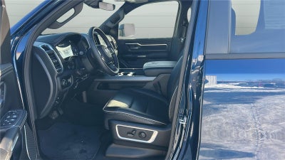 2024 RAM 1500 Laramie Crew Cab 4x2 5'7' Box