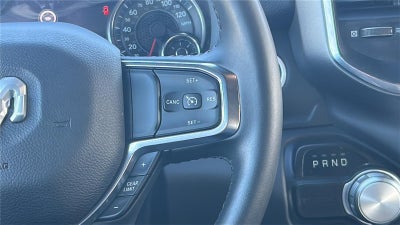 2024 RAM 1500 Laramie Crew Cab 4x2 5'7' Box