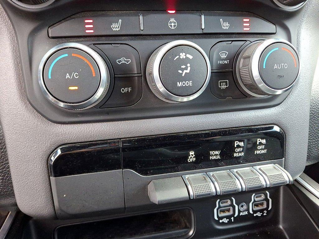 2022 RAM 1500 Big Horn Quad Cab 4x4 6'4' Box