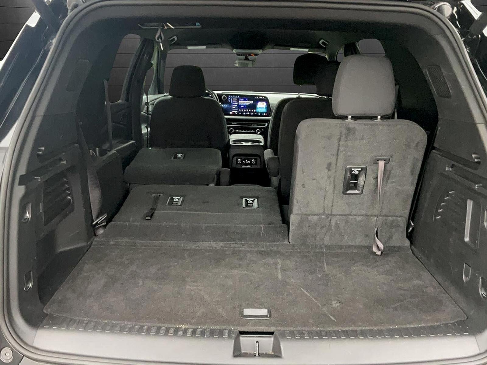 2025 Chevrolet Traverse FWD LT