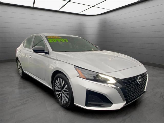 2024 Nissan Altima SV FWD