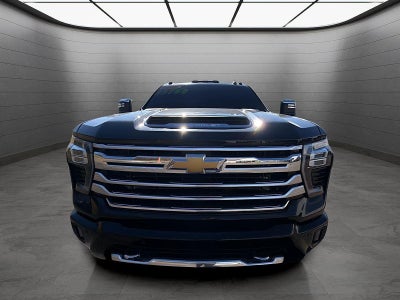 2025 Chevrolet Silverado 2500HD 4WD Crew Cab Standard Bed High Country