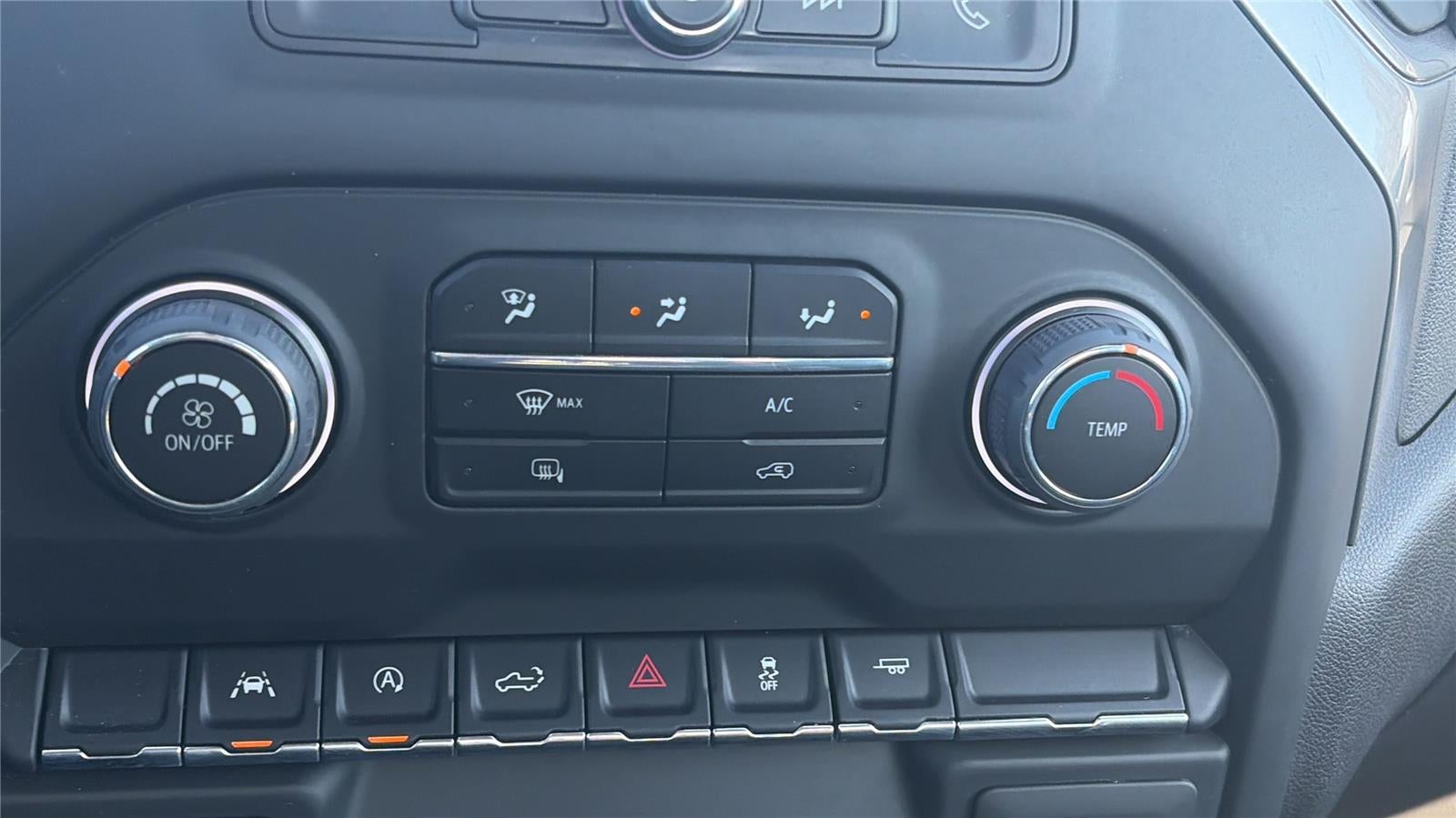 2024 Chevrolet Silverado 1500 2WD Regular Cab Long Bed WT