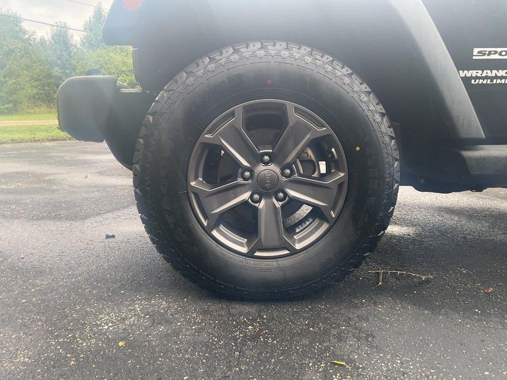 2016 Jeep Wrangler Unlimited 4WD 4dr Sport