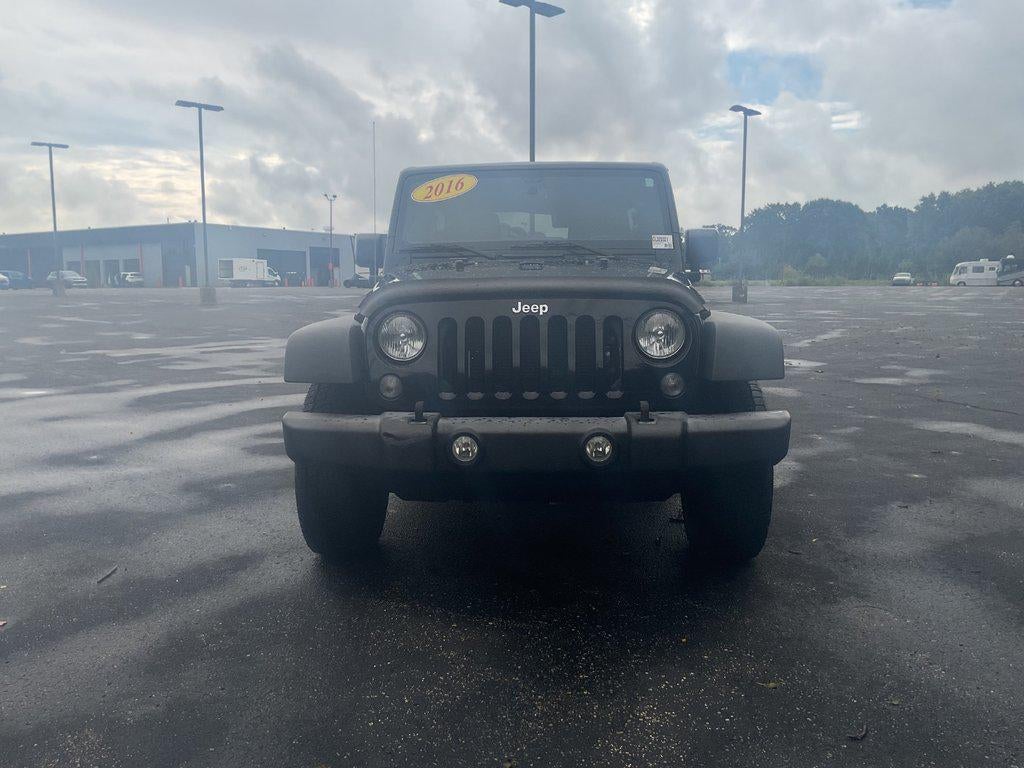 2016 Jeep Wrangler Unlimited 4WD 4dr Sport