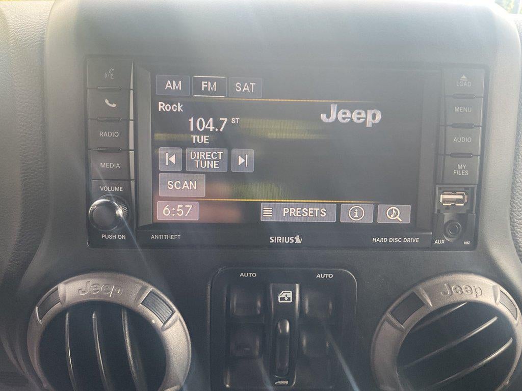 2016 Jeep Wrangler Unlimited 4WD 4dr Sport