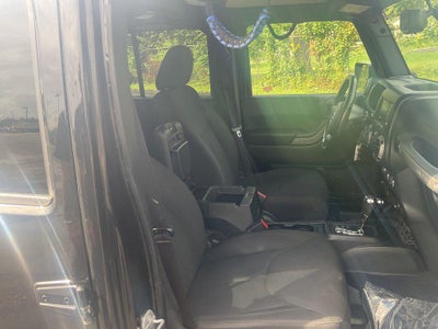 2016 Jeep Wrangler Unlimited 4WD 4dr Sport