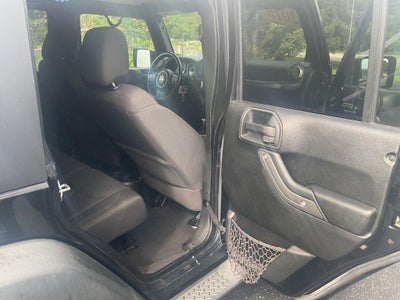 2016 Jeep Wrangler Unlimited 4WD 4dr Sport