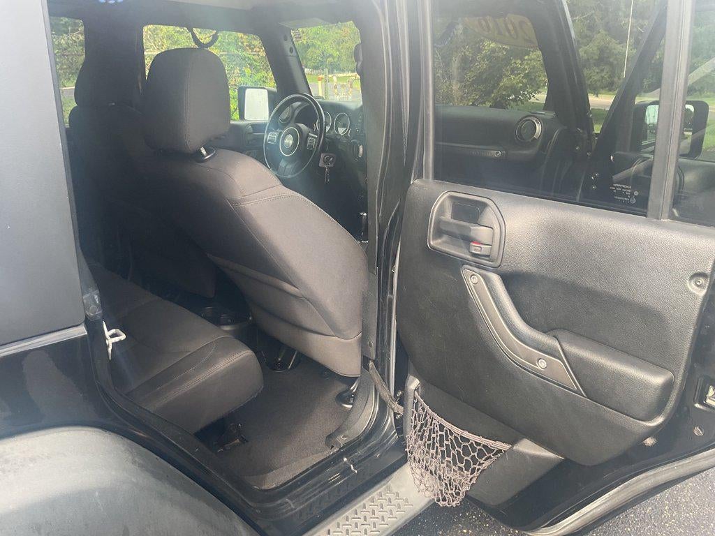 2016 Jeep Wrangler Unlimited 4WD 4dr Sport
