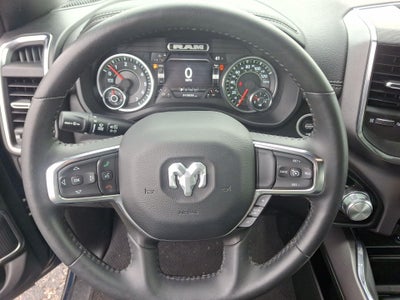 2024 RAM 1500 Laramie Crew Cab 4x2 57' Box