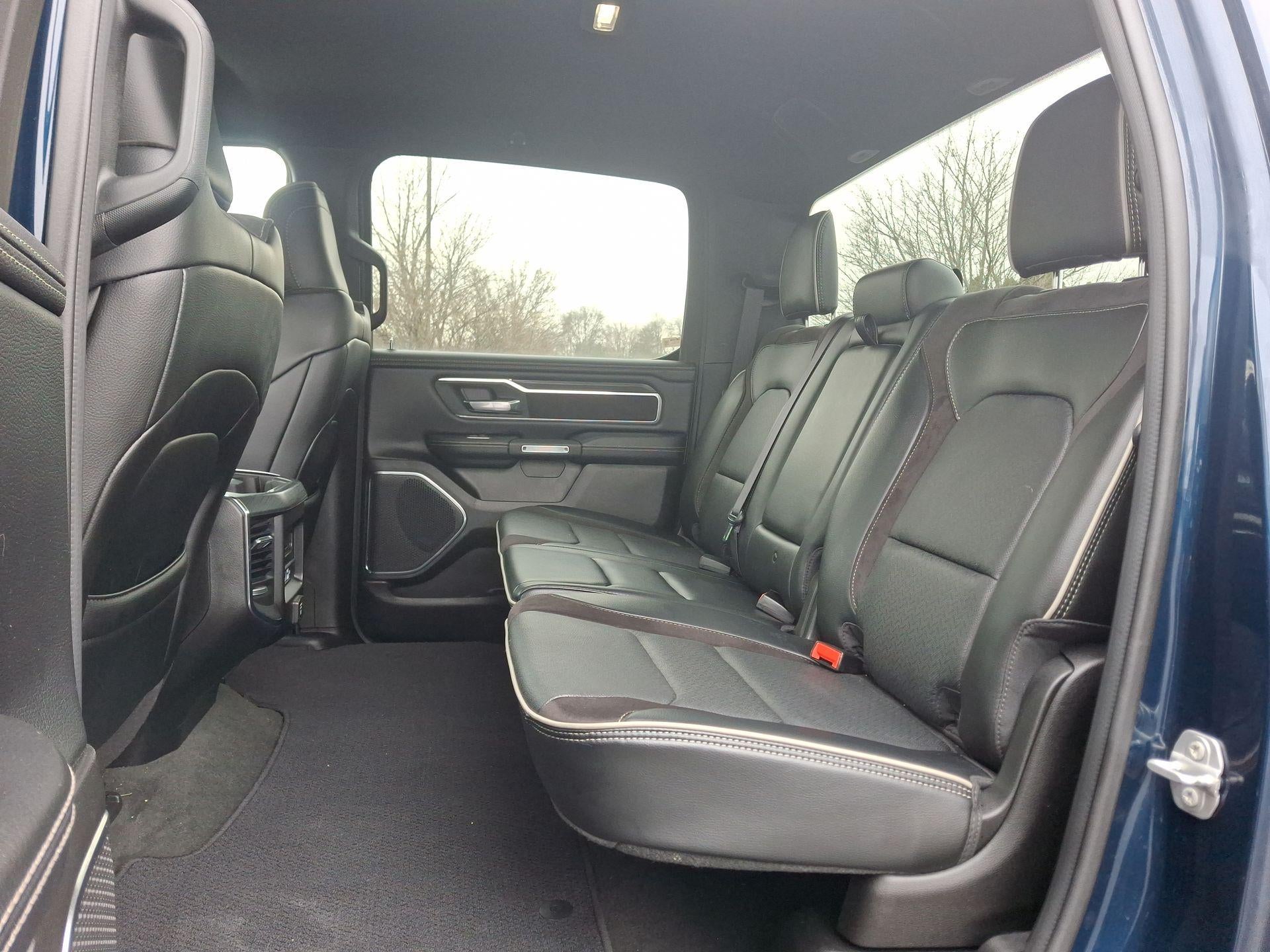 2024 RAM 1500 Laramie Crew Cab 4x2 57' Box