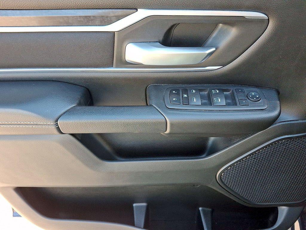 2023 RAM 1500 'Big Horn 4x4 Quad Cab 64'' Box'