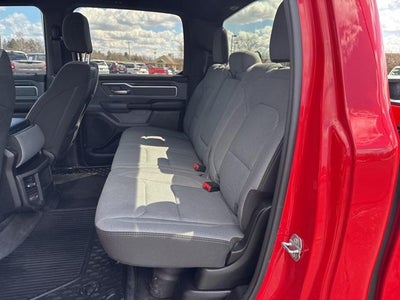 2021 RAM 1500 Big Horn Crew Cab 4x4 57' Box