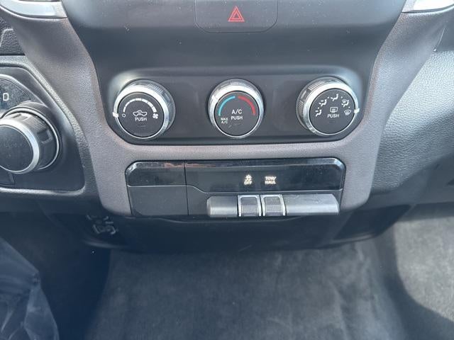 2021 RAM 1500 Big Horn Crew Cab 4x4 57' Box