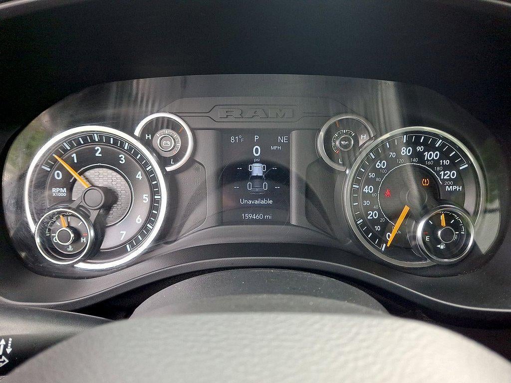 2020 RAM 1500 'Big Horn 4x4 Quad Cab 64'' Box'