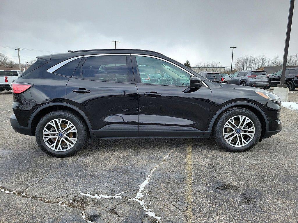 2020 Ford Escape SEL FWD