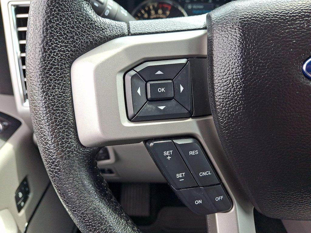 2016 Ford F-150 '4WD SuperCrew 145'' XLT'