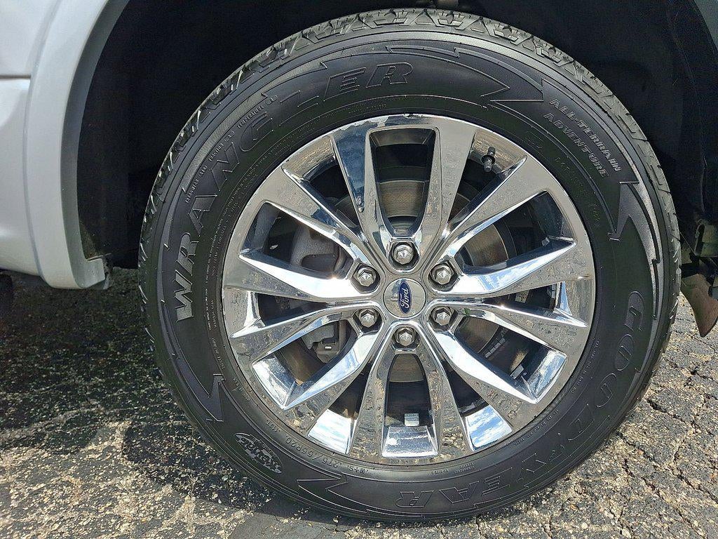 2016 Ford F-150 '4WD SuperCrew 145'' XLT'
