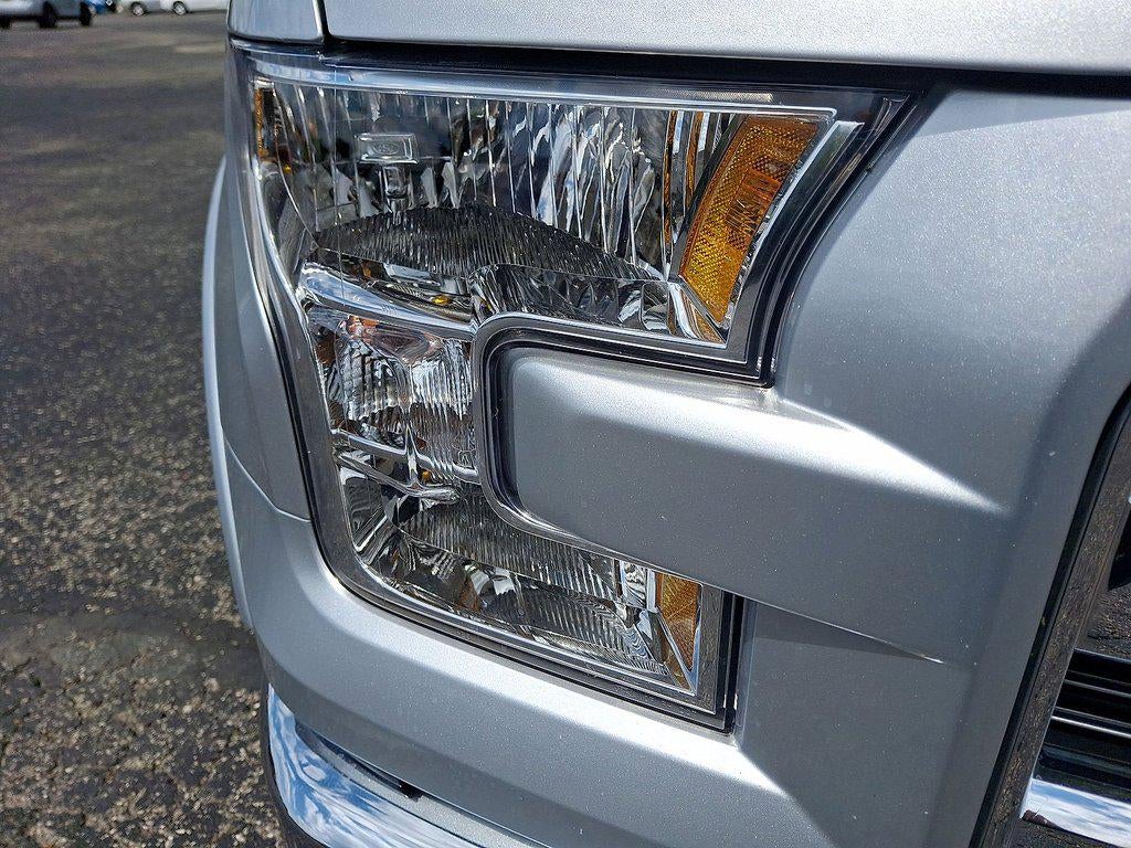 2016 Ford F-150 '4WD SuperCrew 145'' XLT'