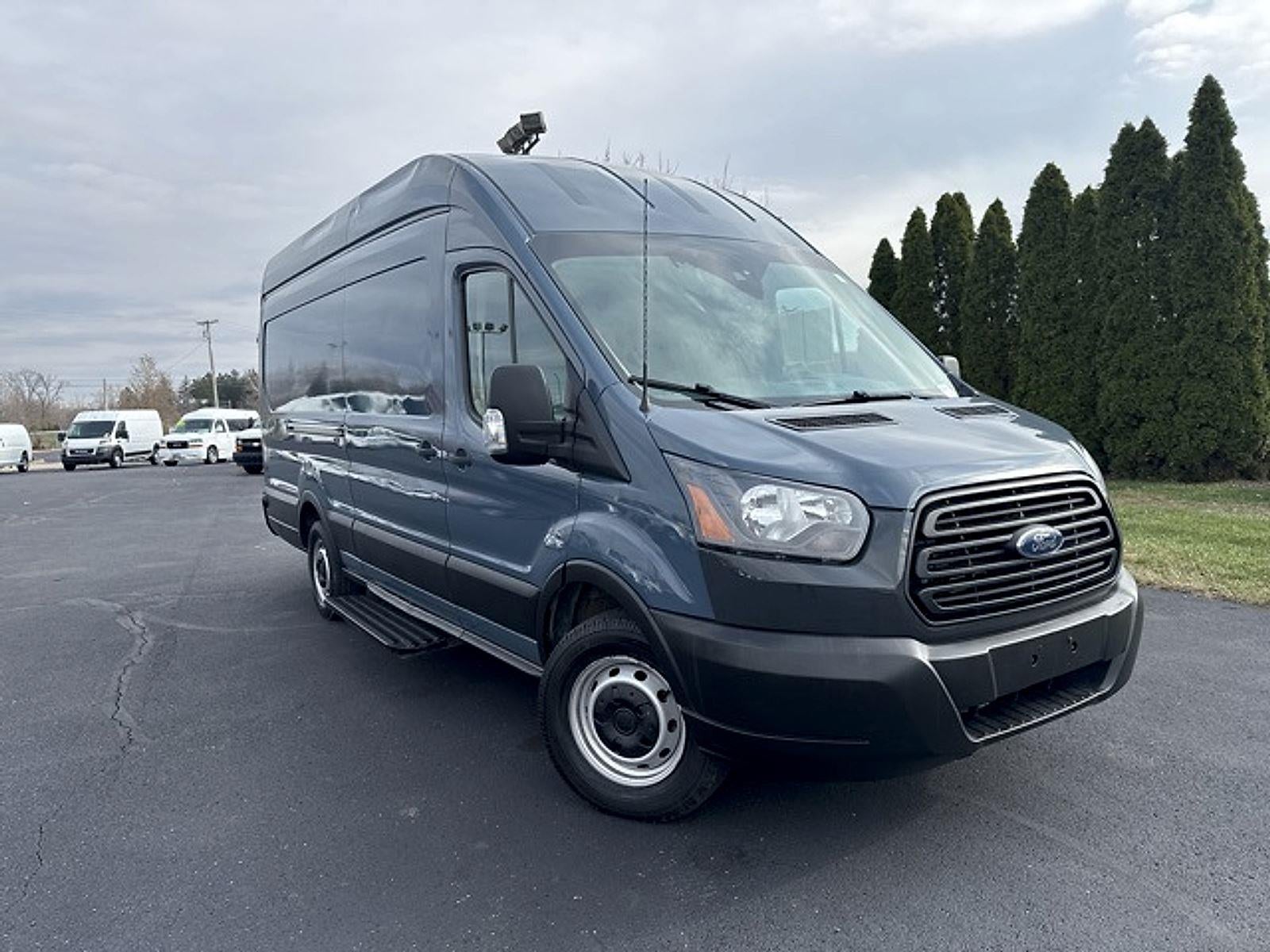 2019 Ford Transit Van T-250 148" EL Hi Rf 9000 GVWR Sliding RH Dr