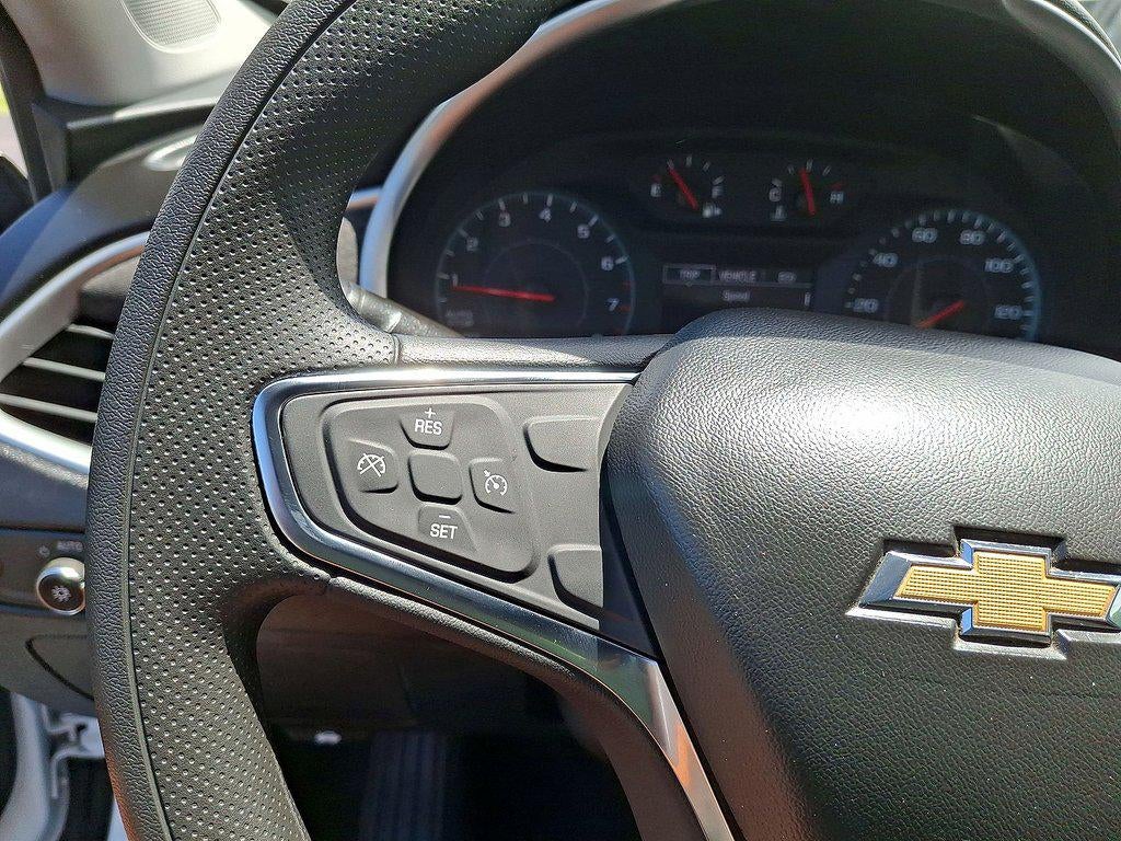 2022 Chevrolet Malibu 4dr Sdn LT