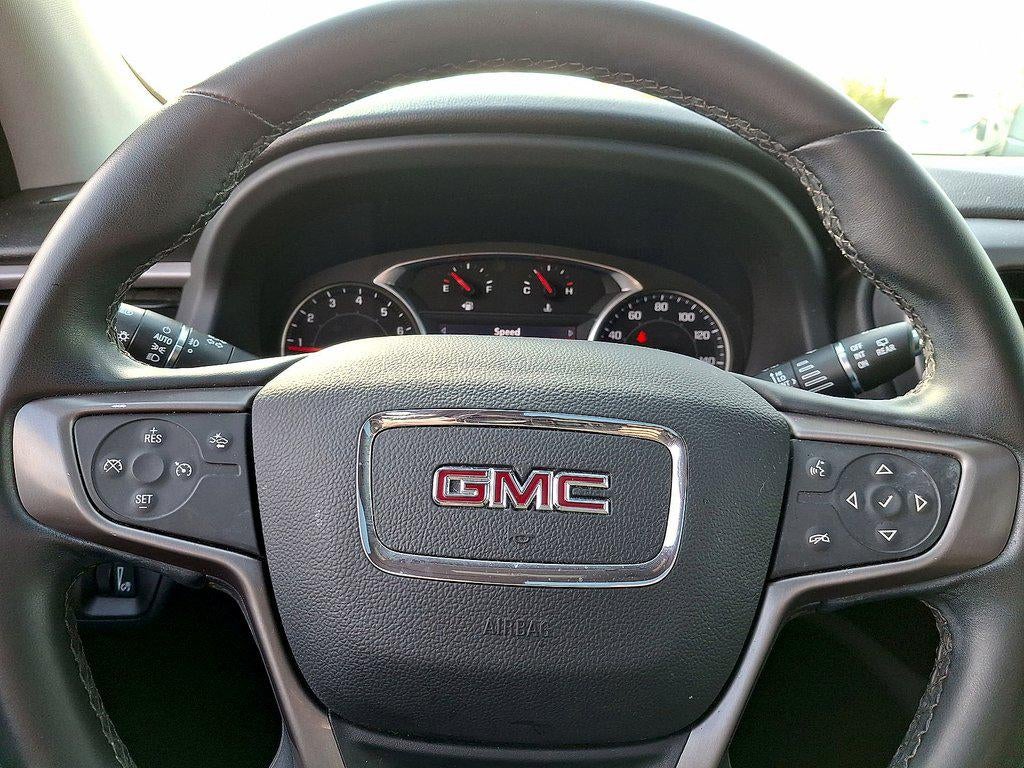 2023 GMC Acadia AWD AT4