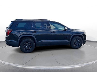 2023 GMC Acadia AWD AT4
