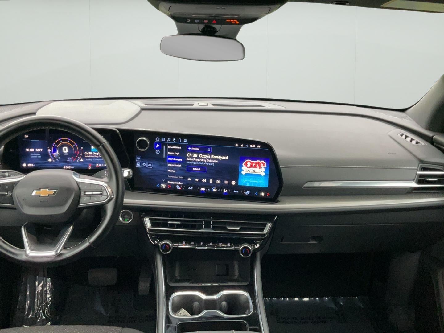 2025 Chevrolet Traverse FWD LT