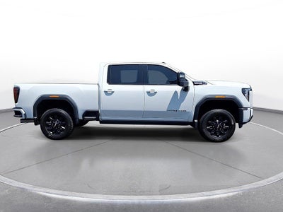2025 GMC Sierra 2500Hd '4WD Crew Cab 159'' AT4'