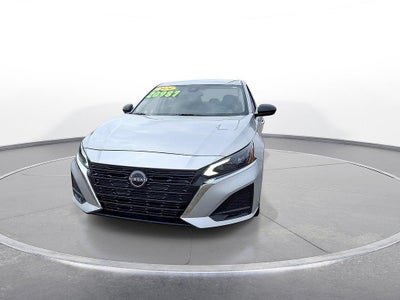 2024 Nissan Altima 2.5 SV Sedan