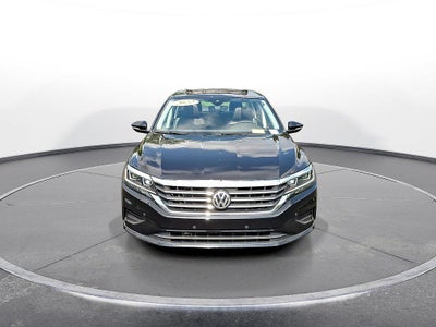 2022 Volkswagen Passat 2.0T SE Auto