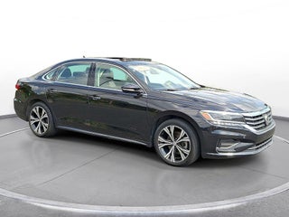 2022 Volkswagen Passat 2.0T SE Auto