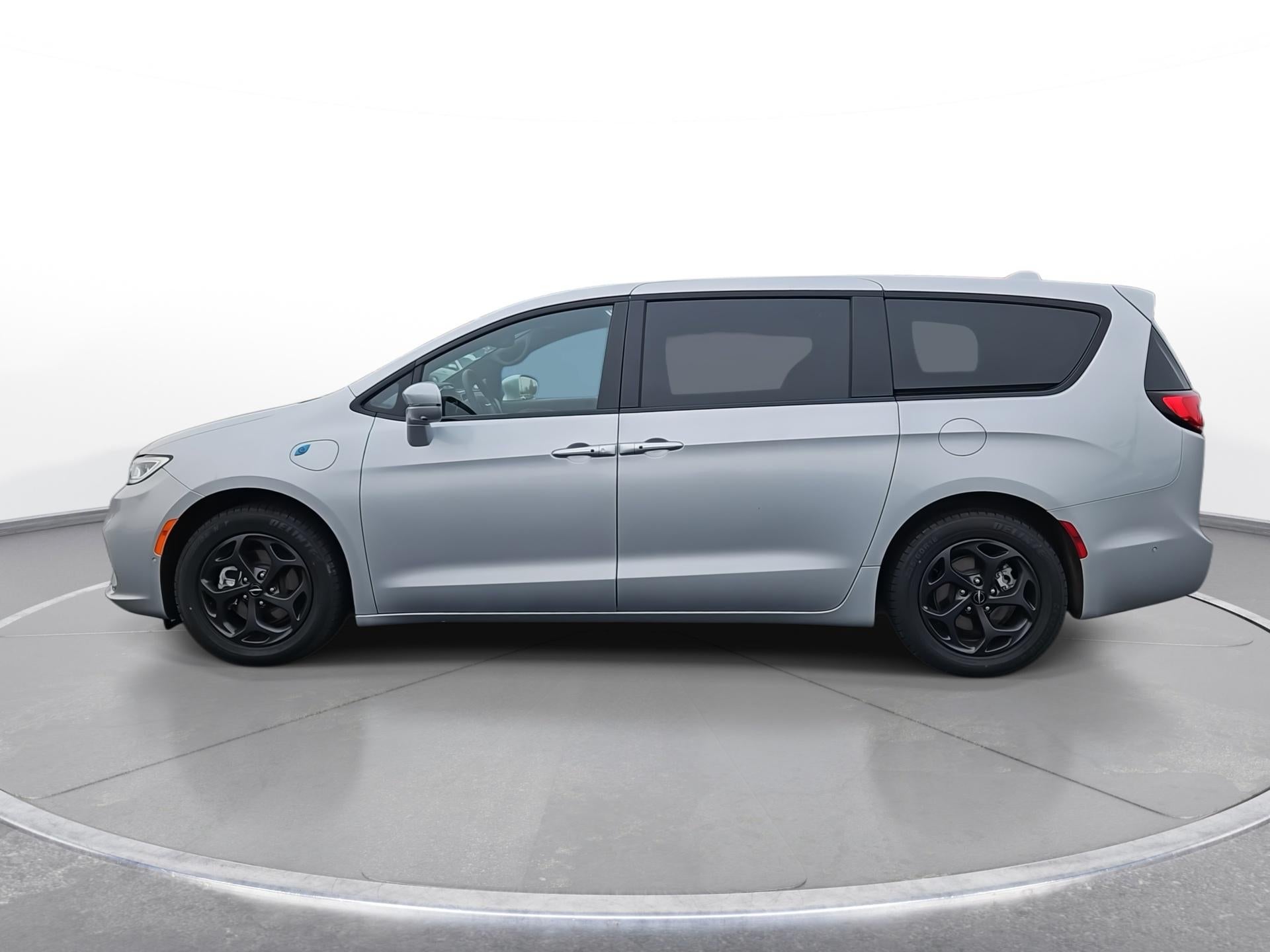 2022 Chrysler Pacifica Hybrid Limited