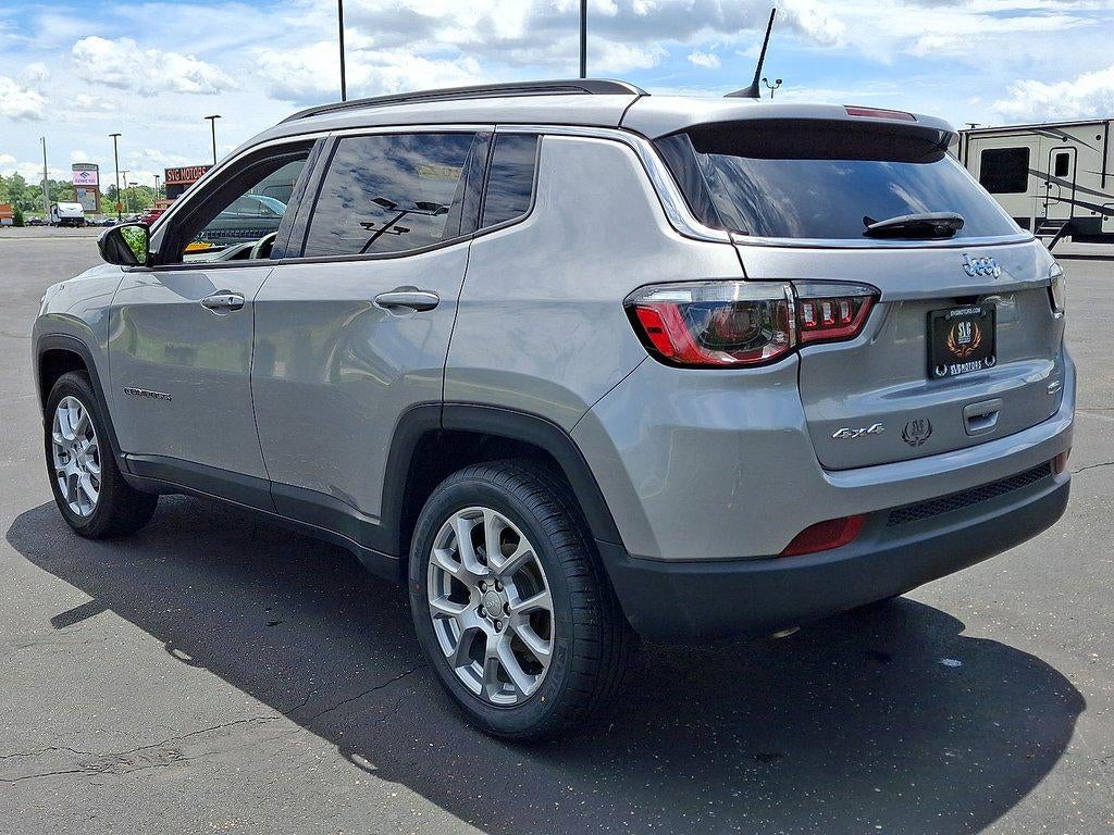 2023 Jeep Compass Latitude Lux 4x4
