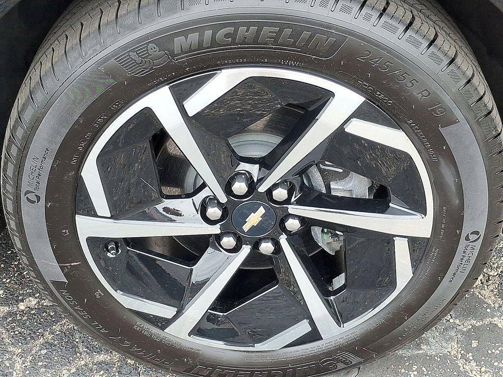 2024 Chevrolet Equinox EV LT