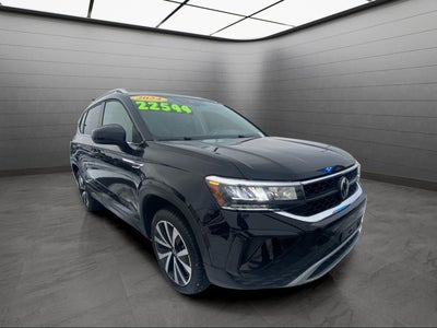 2024 Volkswagen Taos SE